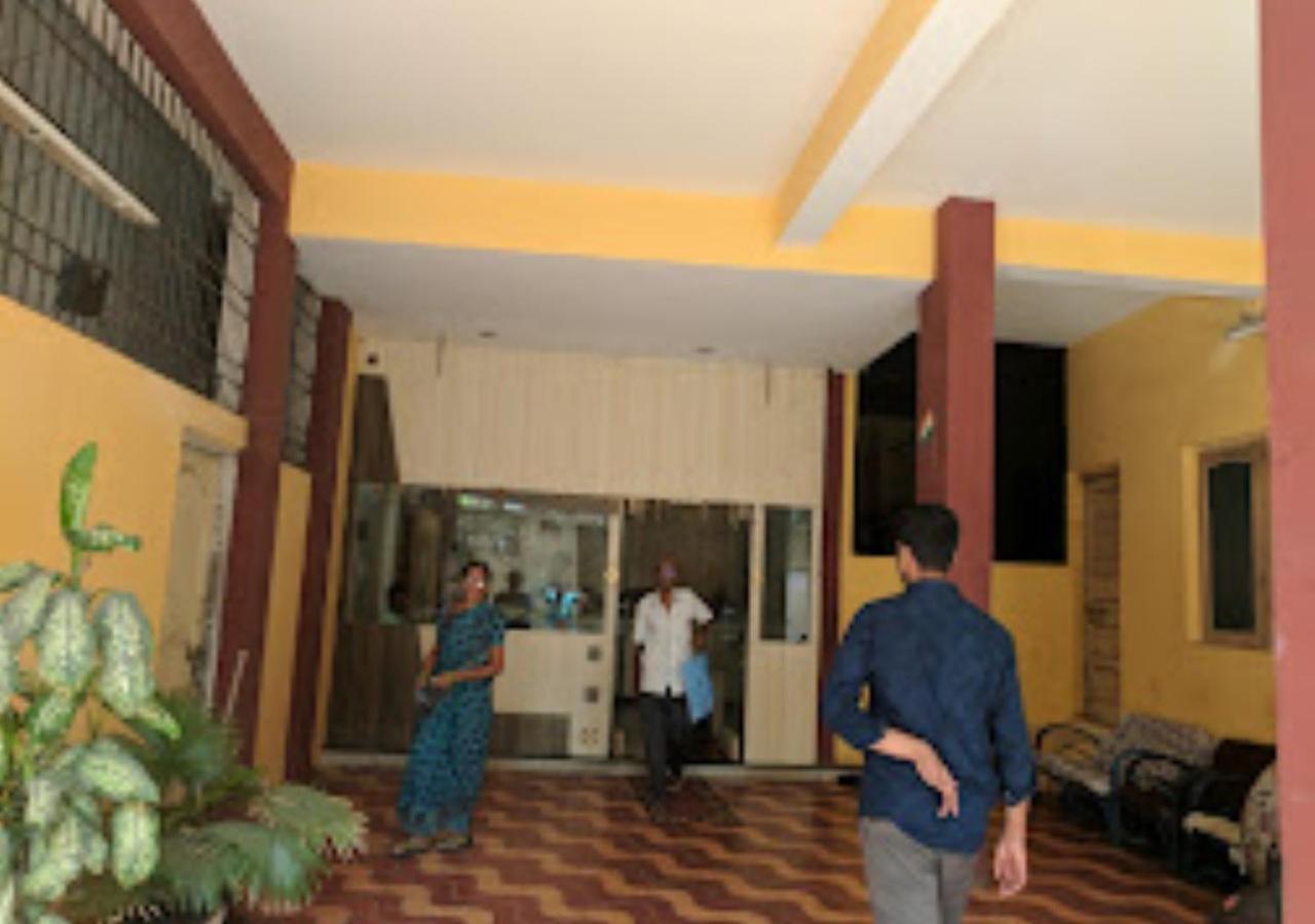Hotel Mayur Restaurant Chandrapur Eksteriør bilde