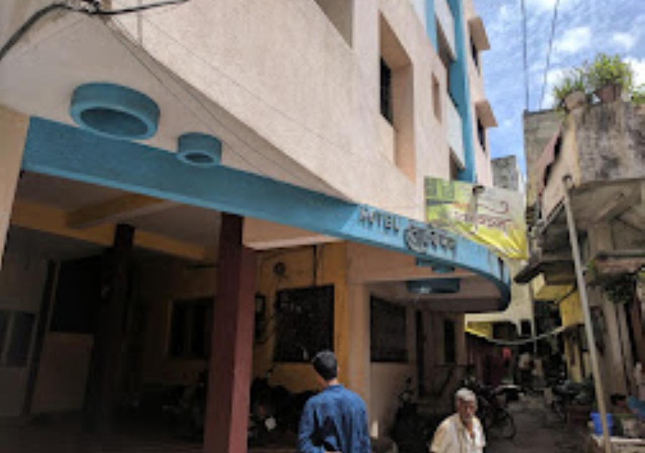 Hotel Mayur Restaurant Chandrapur Eksteriør bilde